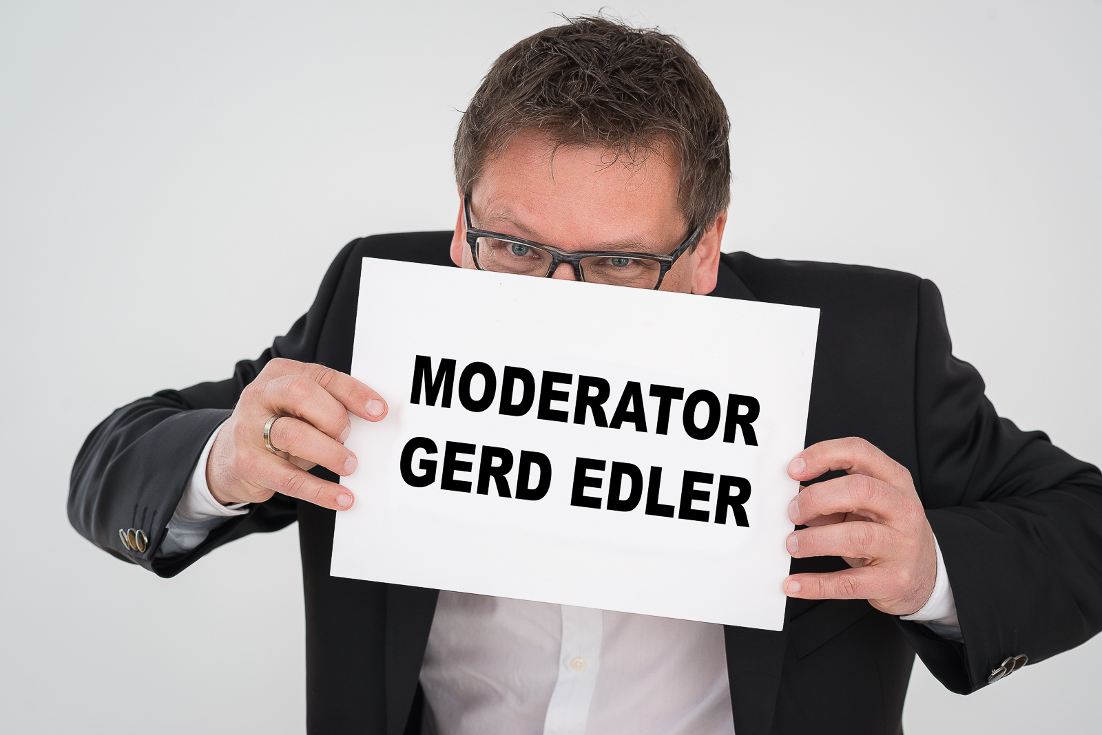 Pressefoto für Veranstalter , Moderator Gerd Edler, Event, Messe, Gala